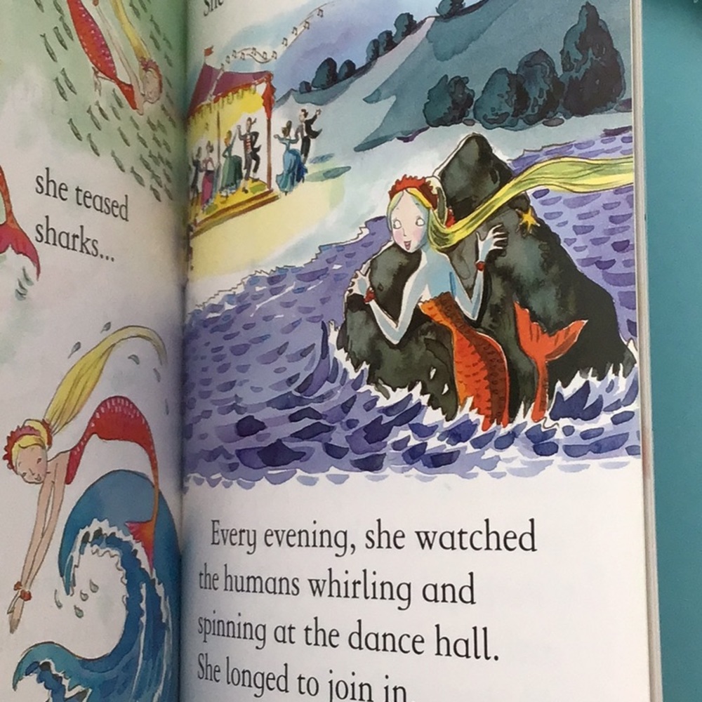 Mermaid Book Set 🧜‍♀️ - Picture 8 of 16